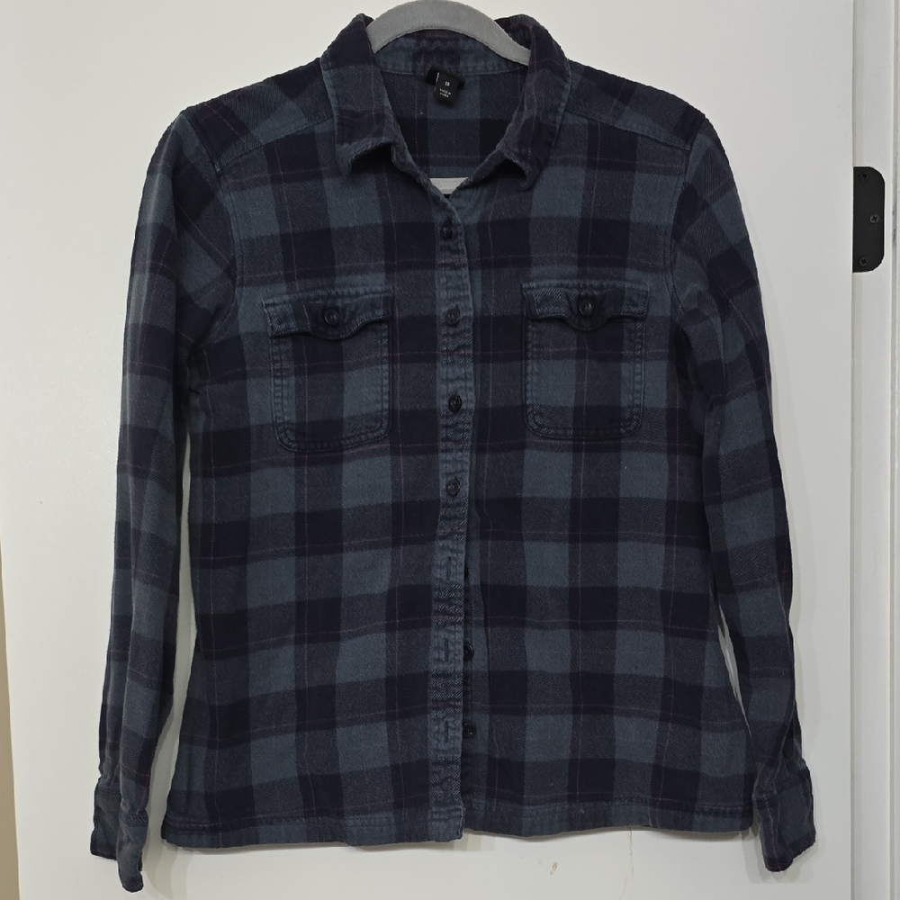 Plaid Patagonia Button-Up Shirt in Blue and Black With Pink Accent Stripe